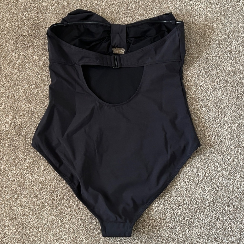 Size 8: & Other Stories Bow Open Back One-Piece Swimsuit in Black, NWT - Picture 10 of 16